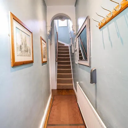 The Townhouse بيت للعطل *